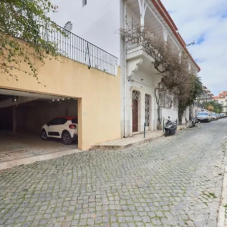 Charming Duplex With Private Terrace And Parking Apartment Lisbon Exterior photo